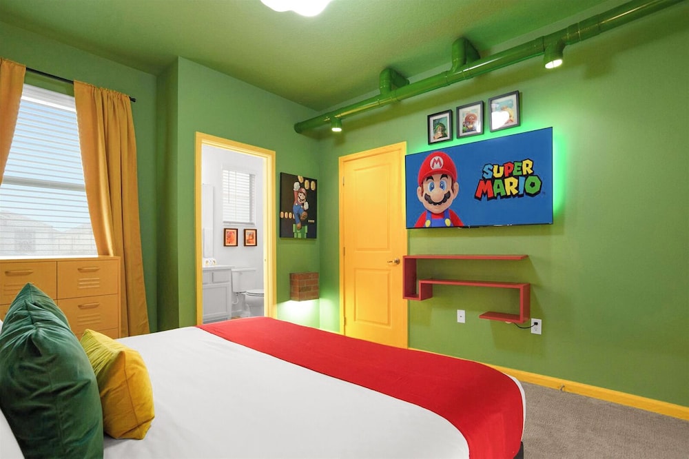Upstay - Guest Home w Cinema Theme Rooms view 5