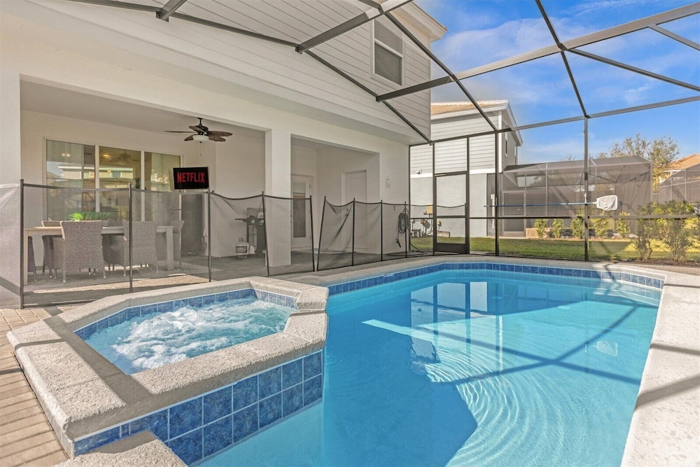 VedaHive Luxury Villa