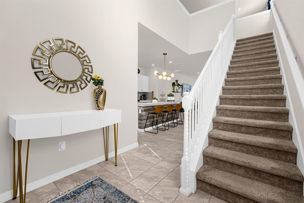 VedaHive Luxury Villa