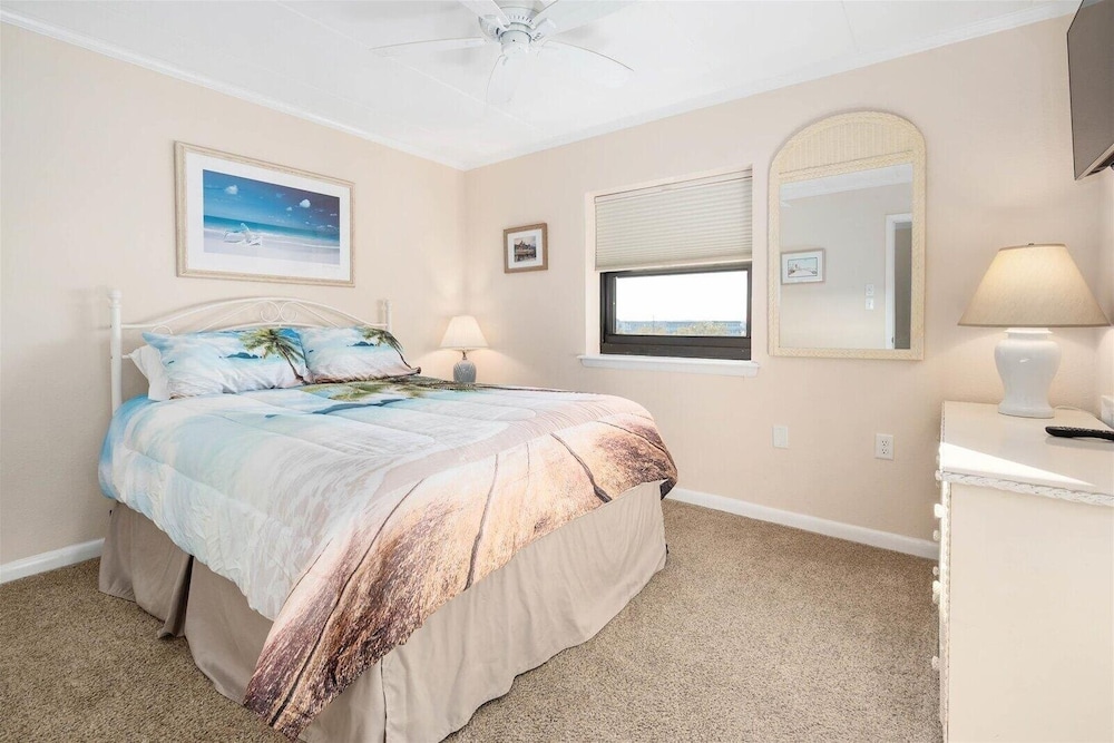 Diamond Beach 317 2 Bedroom Condo
