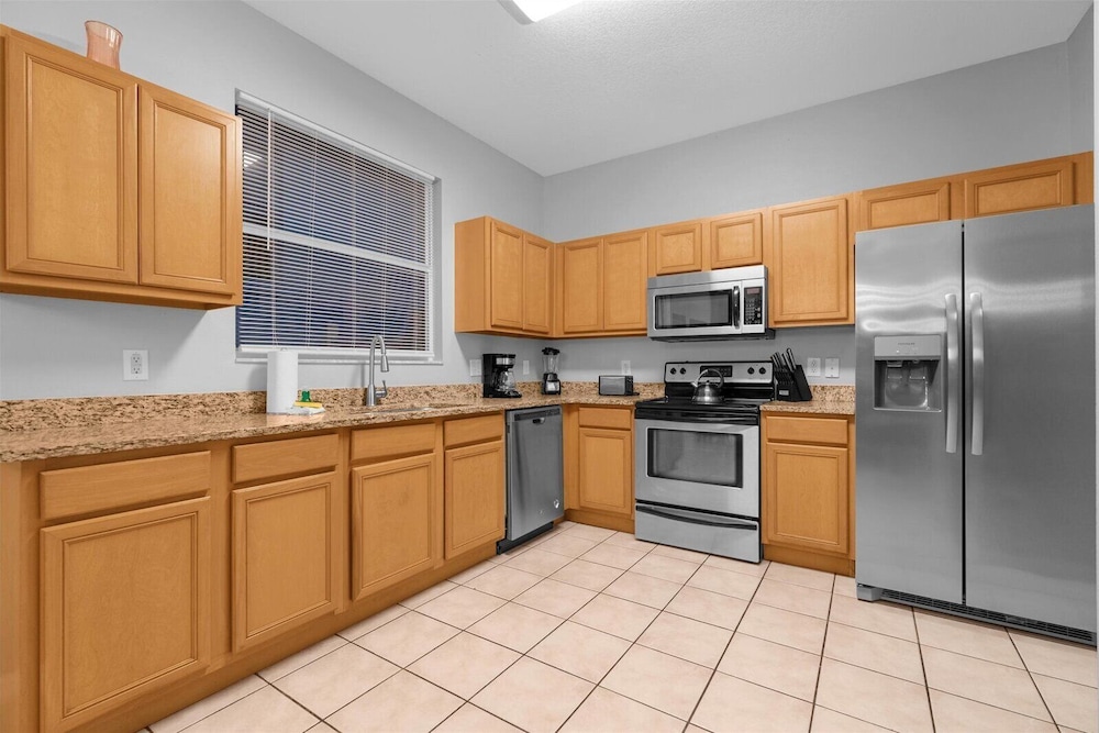 Davenport Luxury 8-Guest Villa