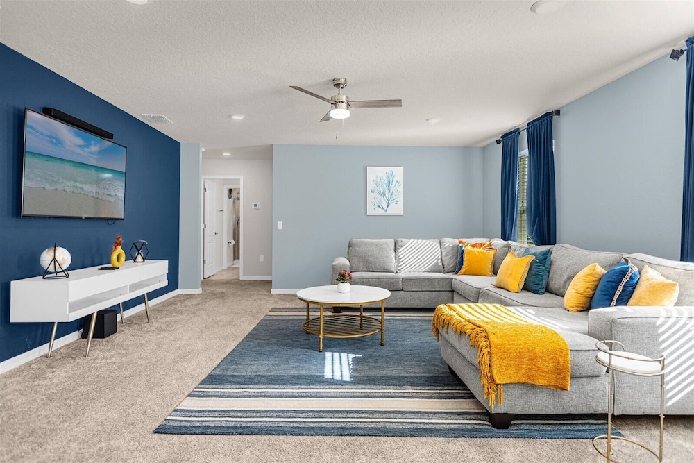 VedaHive Luxury Villa