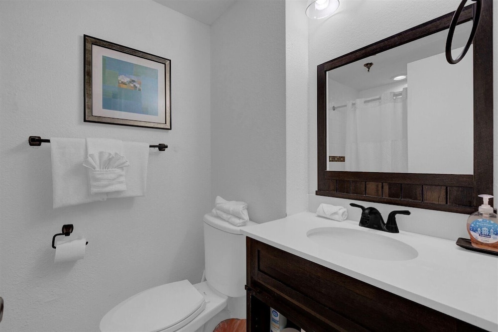 Premium Condos near Universal Studios