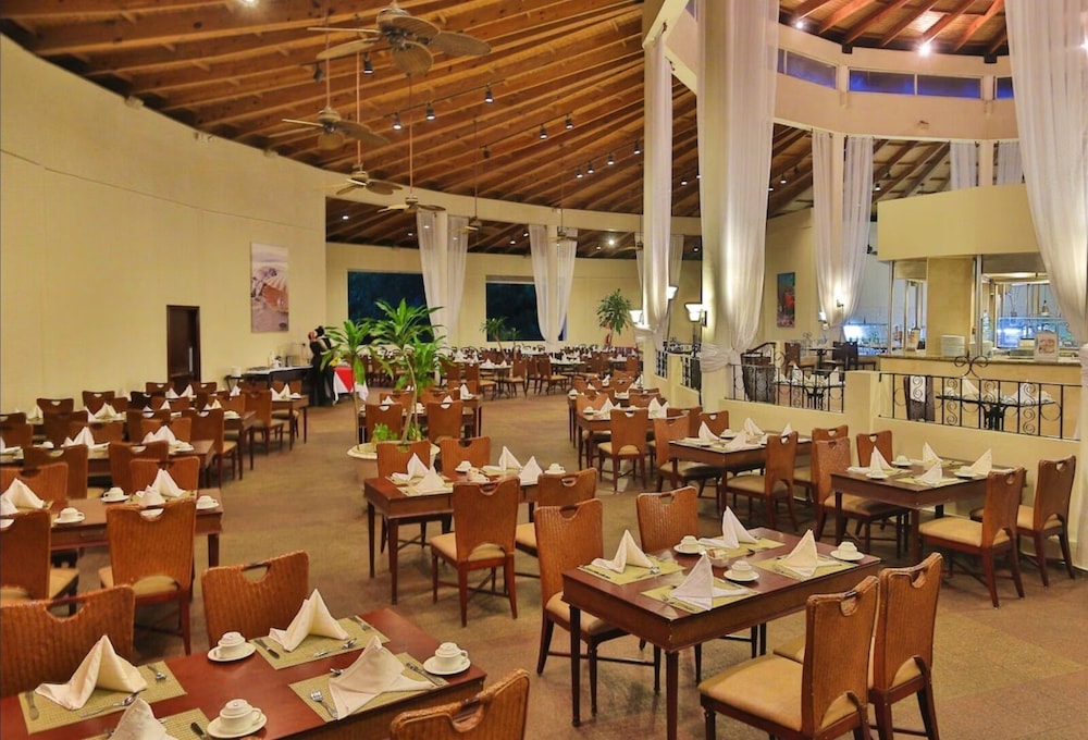 Lifestyle Tropical Beach - All Inclusive