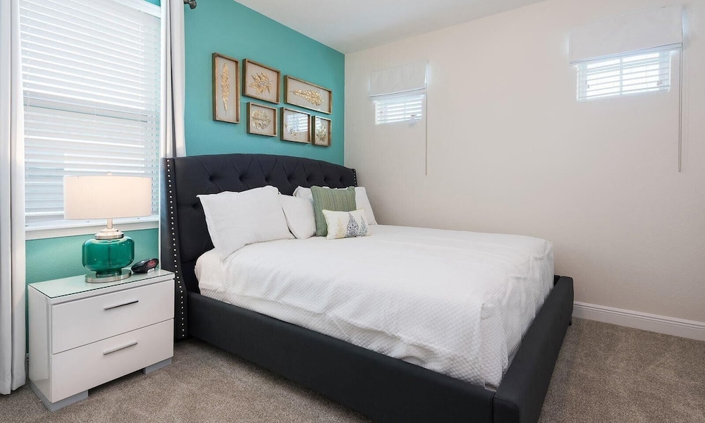 510 BS - 5BD Elegant Escape: Private Haven