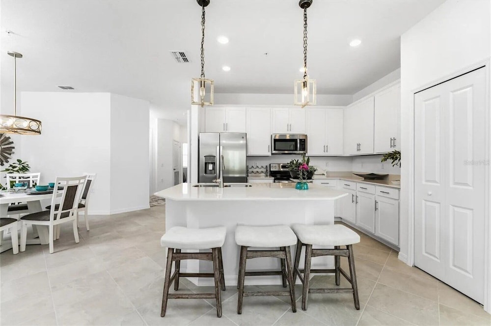 14141 Heritage Landing Blvd #931