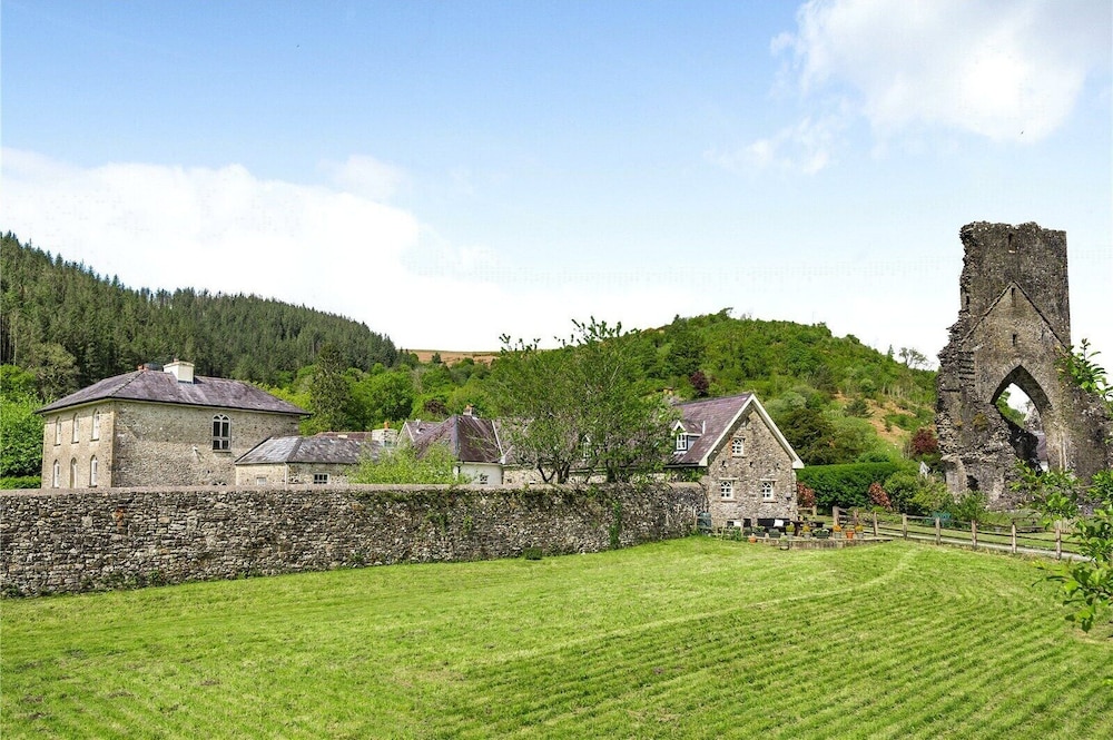 Heron House