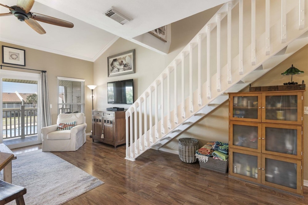 8 G Two Bedroom Condo view 5