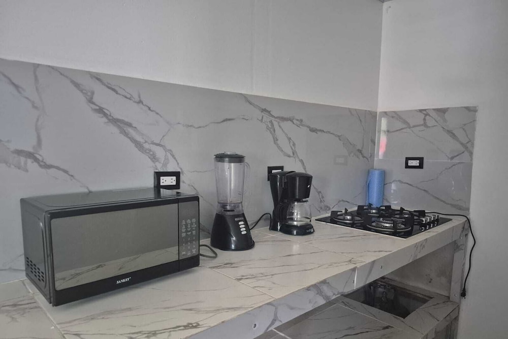 hostel yuriel