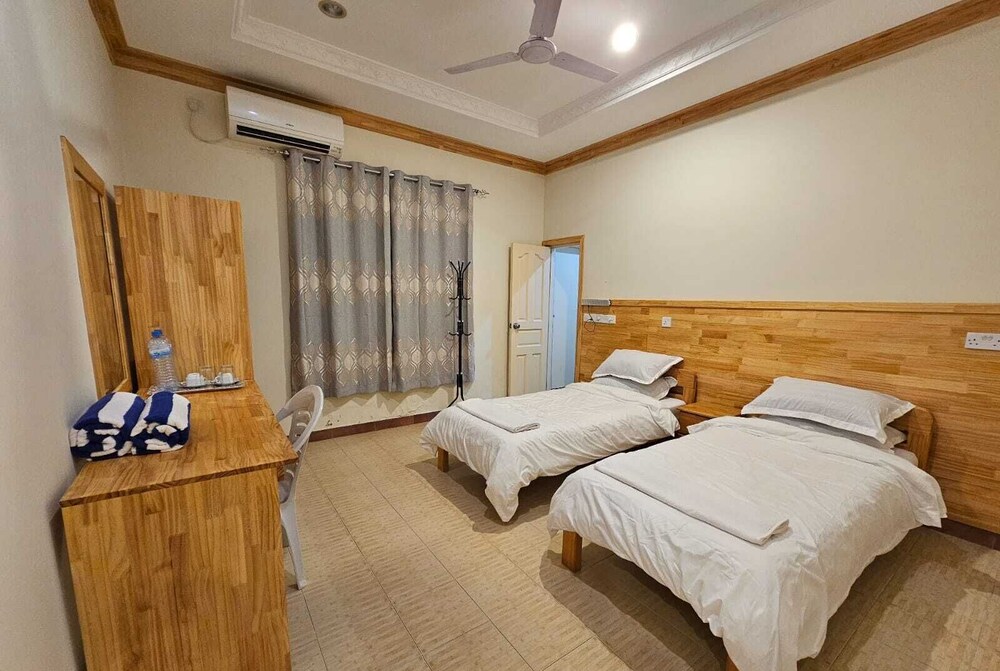 Kuri Himandhoo Inn view 2