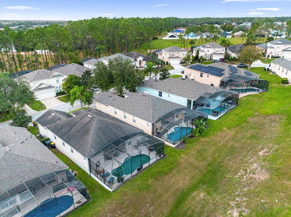 Davenport Luxury 8-Guest Villa