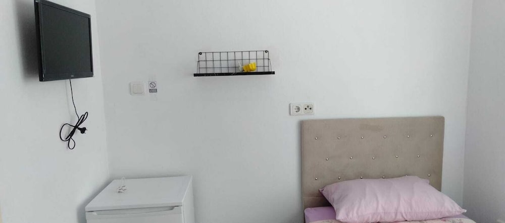 GEYİKLİ BULUT PANSİYON
