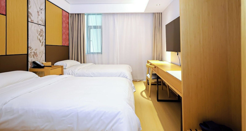 Floral Hotel