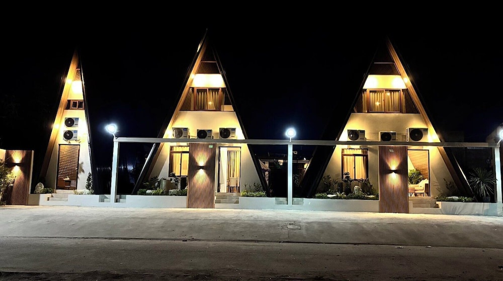 Serene Cabin Getaway in San Fernando City