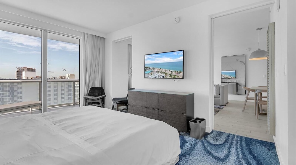 Lux Two BR Suite at W Fort Lauderdale
