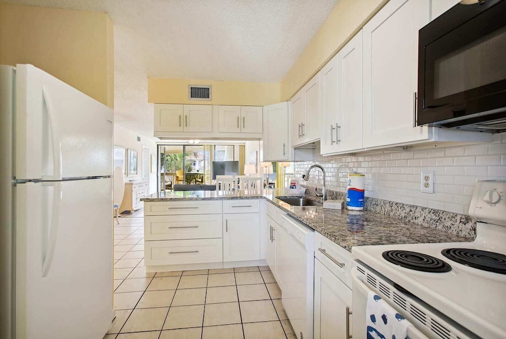 Oceanfront Luxury: Scenic St. Augustine