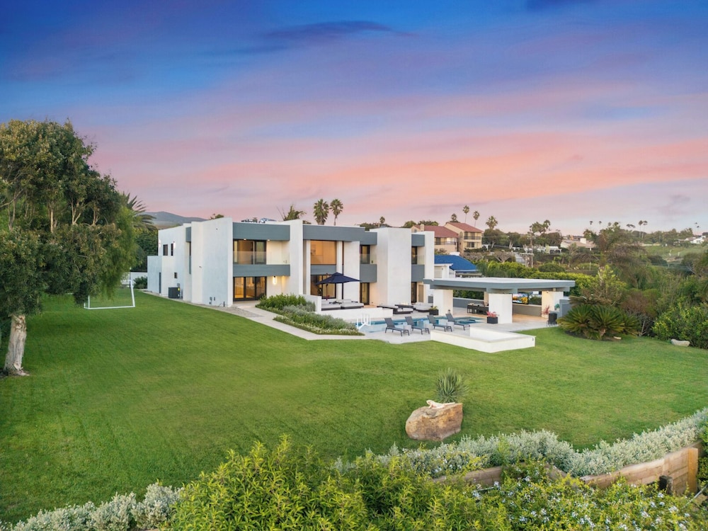 Morning View Malibu - Malibu Masterpiece in the Making w/ Views & Beach Access
