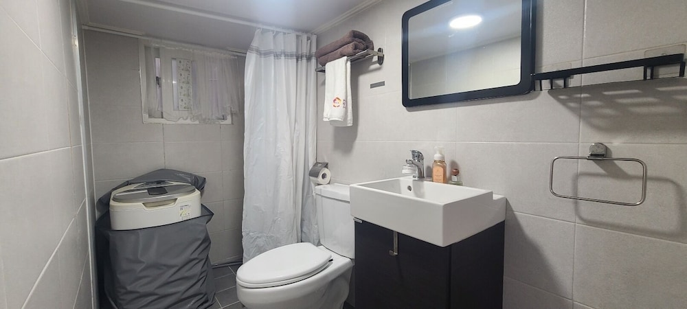 Riverside Guest House
