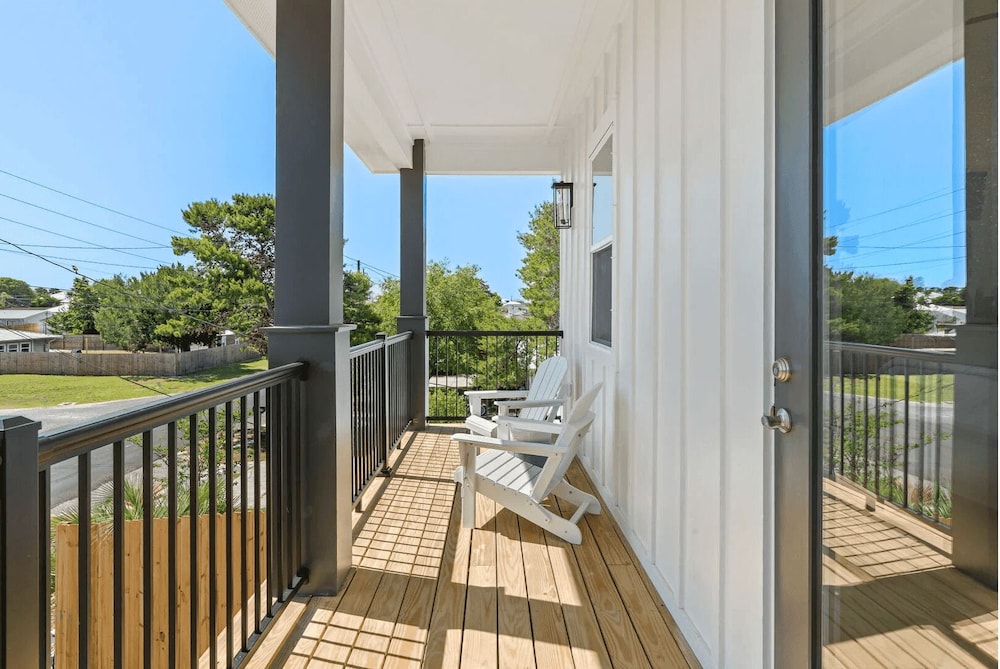 Wanderlust by Avantstay Walk to Beach + Pool New Construction