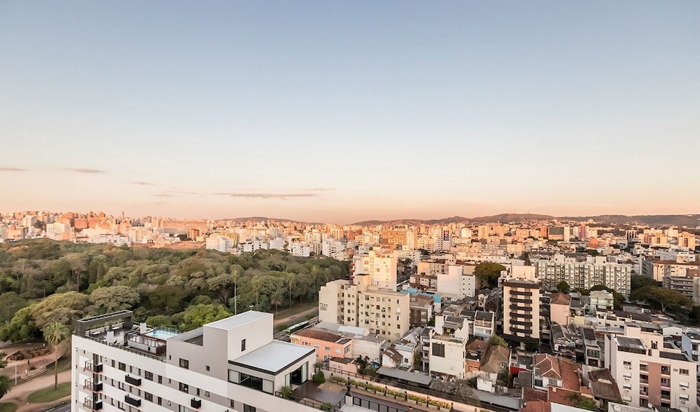 Studio in Building With Swimming Pool in Porto Alegre - JRE