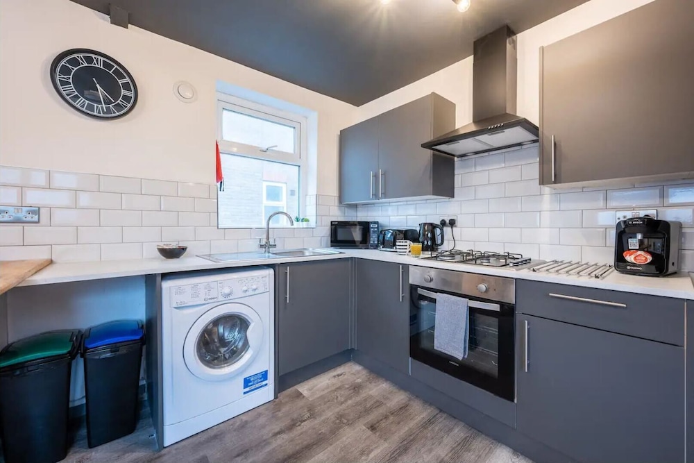 Stunning One Bedroom Apartments