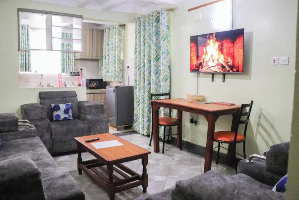 Zedek Suites
