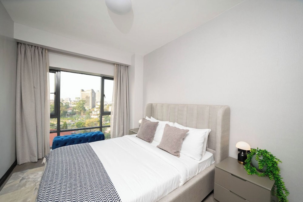 Loocid Apartments at Astoria