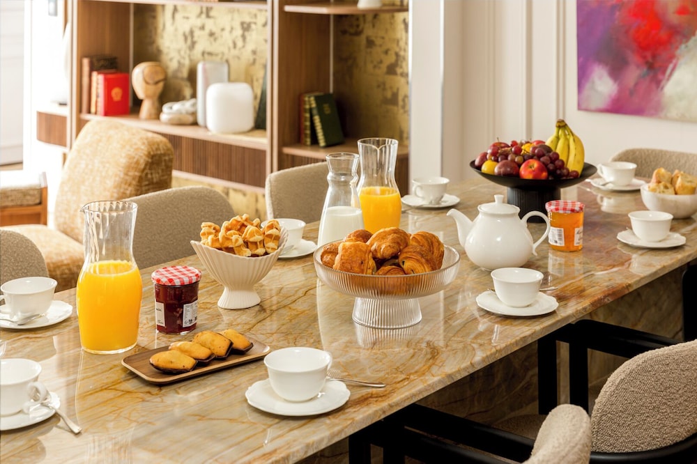 Merveil Luxury Suites - Rougemont I-II-III