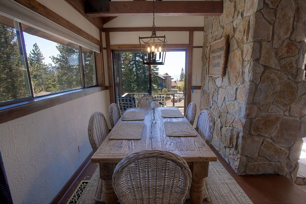 Lake Tahoe Vacations - Inclining View 3 Bedroom Home by RedAwning - Property Image 17
