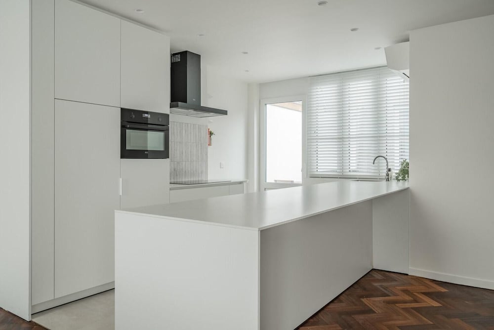 Huswell - New Penthouse With City Harbour Views