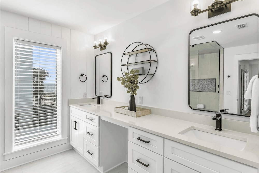 30A Beach Music by Avantstay Pool w/ Gulf Views Golf Cart