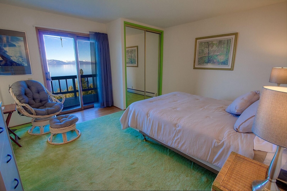 Lake View Glen 4 Bedroom Home by RedAwning - Property Image 21