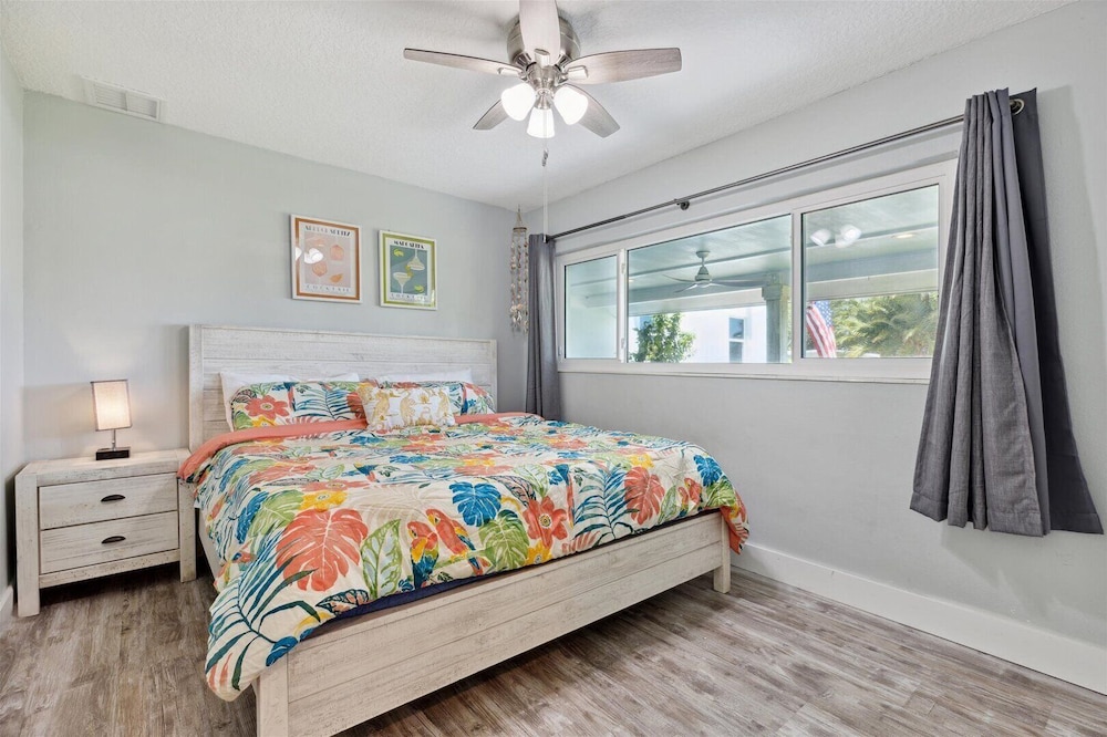 436 Cocoa Isles Blvd