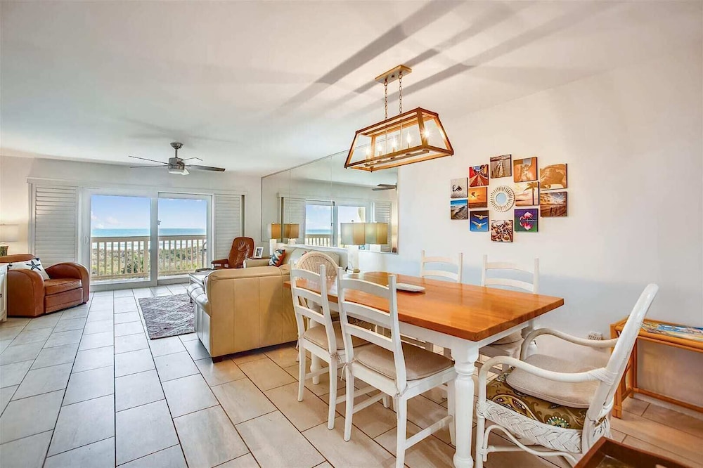 Coastal Oasis Refined Living Ocean Views