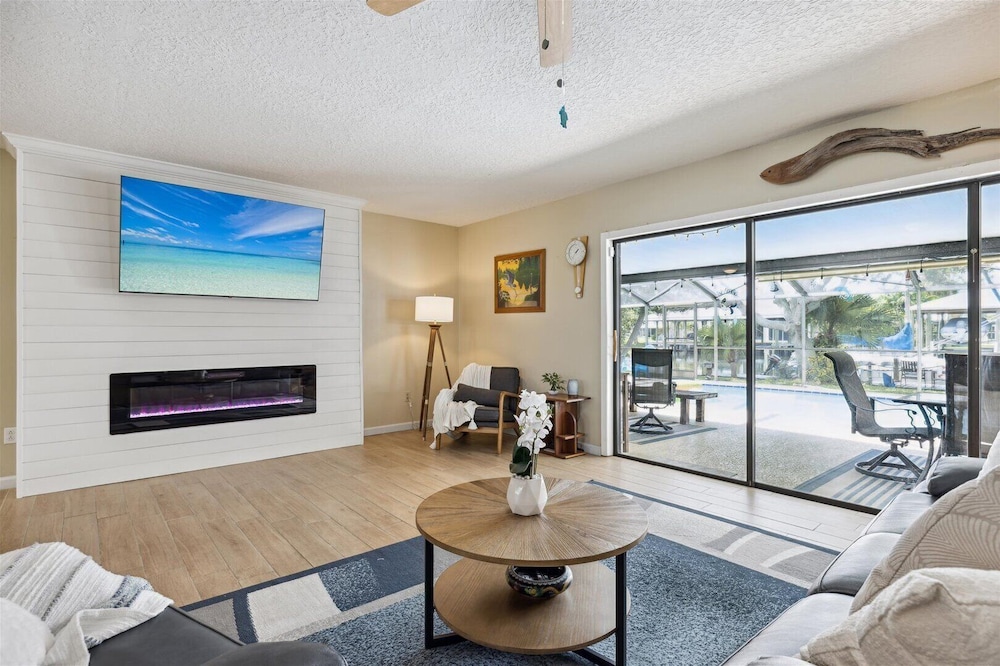 111 Sunset Drive
