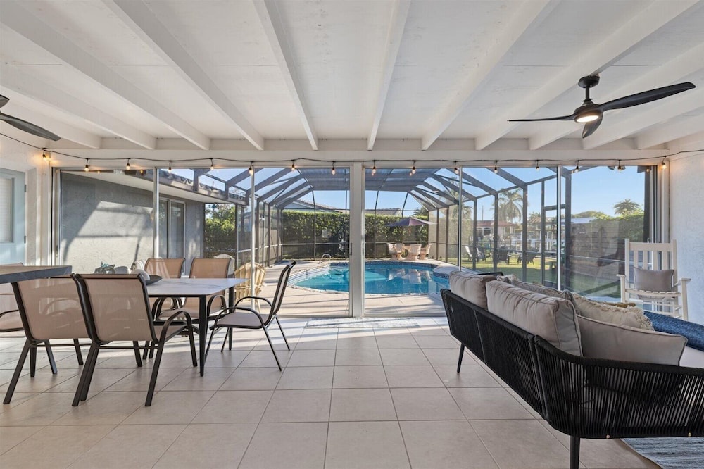 307 Brightwaters Dr
