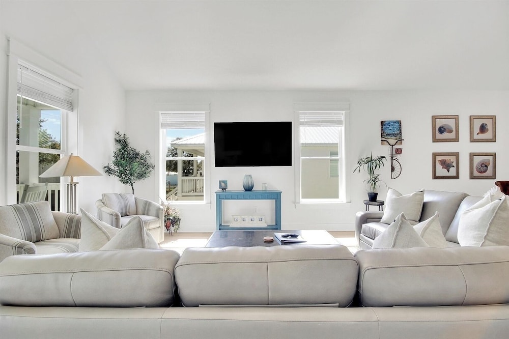 Family Retreat, 3br/3ba Bbq, Balcony