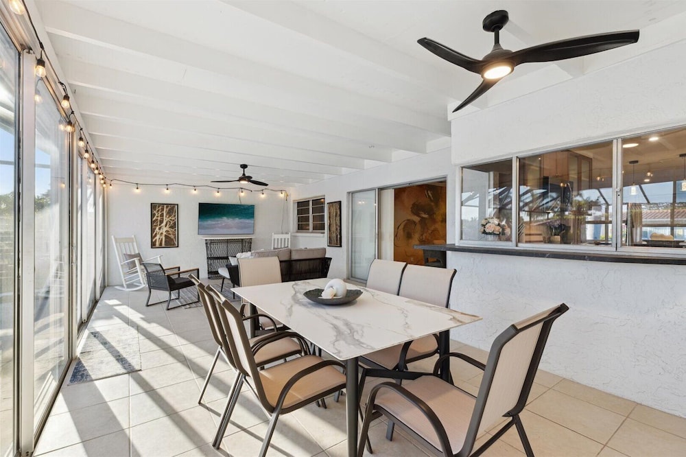 307 Brightwaters Dr