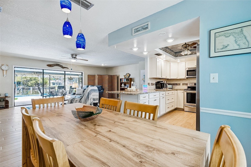 111 Sunset Drive