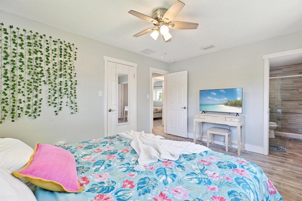 436 Cocoa Isles Blvd