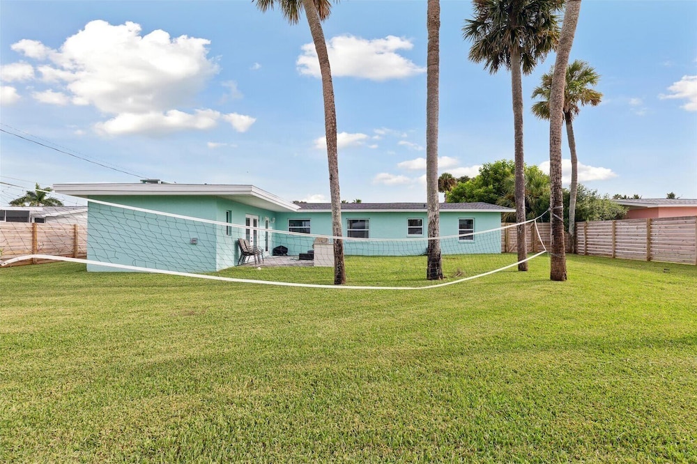 131 W Pasco Ln