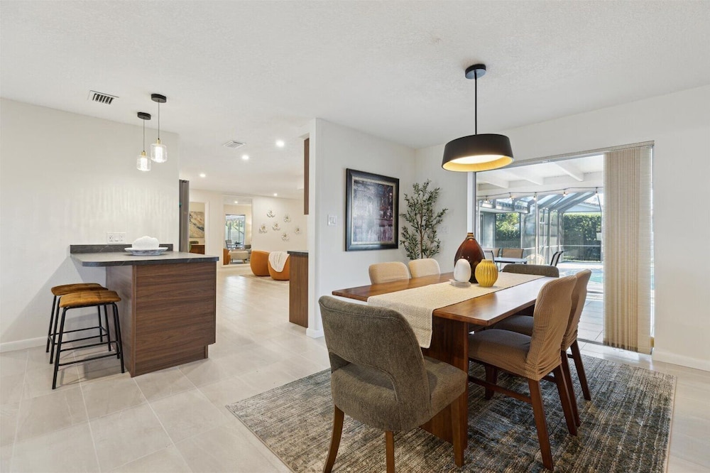 307 Brightwaters Dr