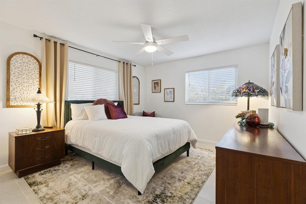 307 Brightwaters Dr