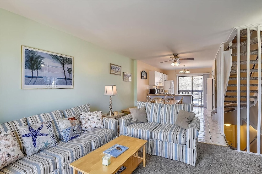 Harbour Bay 23