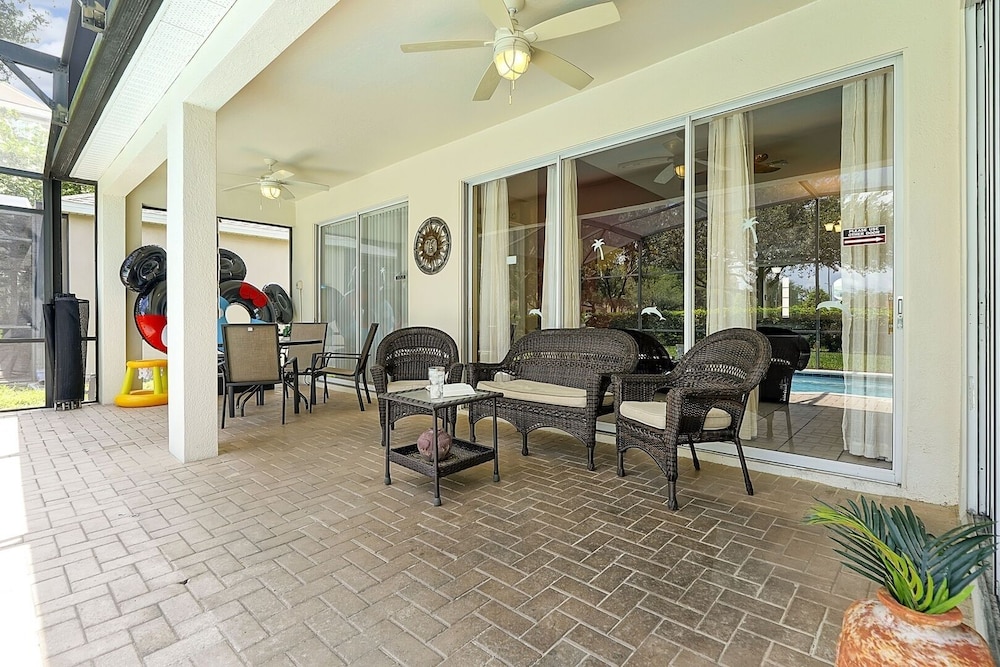 Wh7703cs Windsor Hills 4b/4ba Villa 4 Bedroom Home