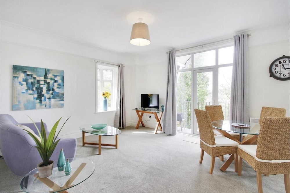 Royal Tunbridge Wells Vacations - Stunning 2-bed Apartment in Tunbridge Wells - Property Image 1