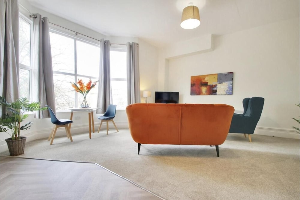 Royal Tunbridge Wells Vacations - Stylish Large 1-bed Apartment in Tunbridge Wells - Property Image 9