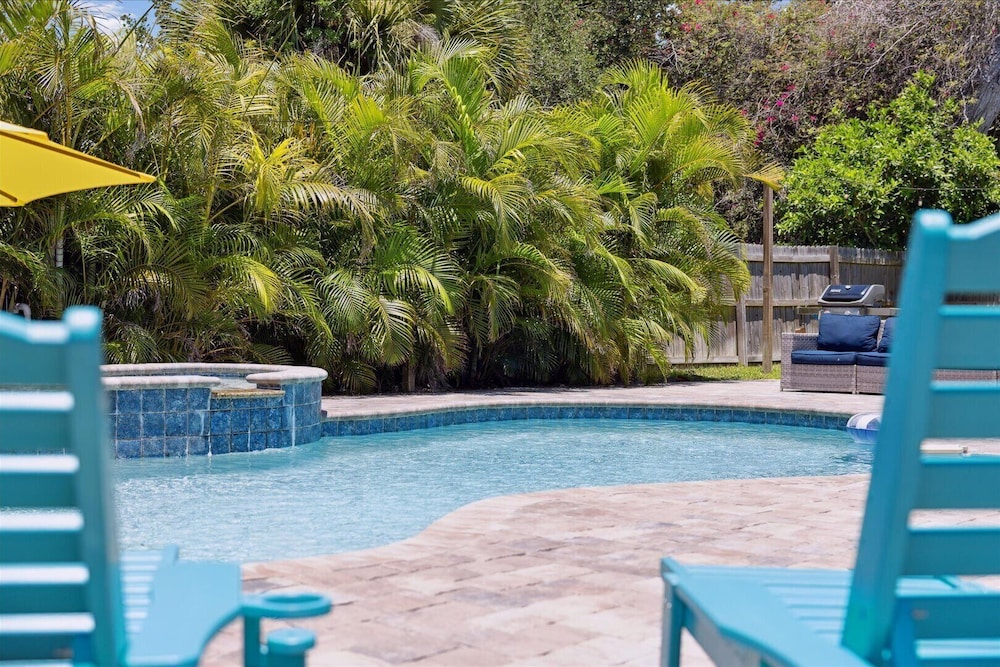 436 Cocoa Isles Blvd
