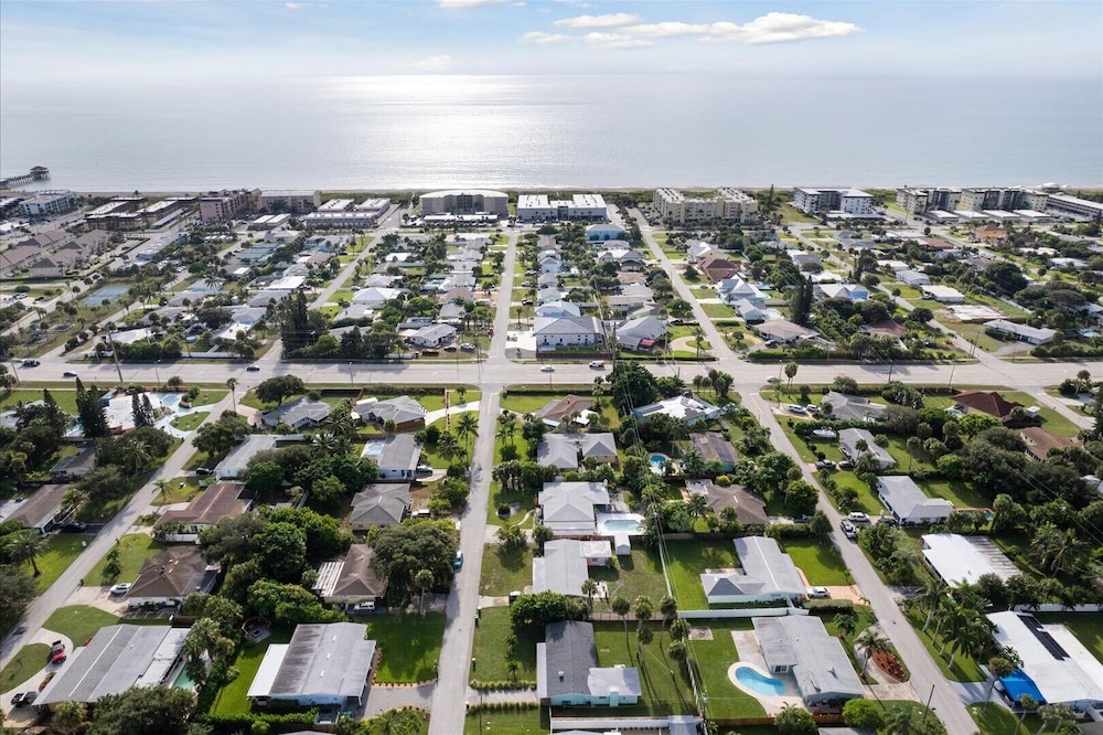 131 W Pasco Ln