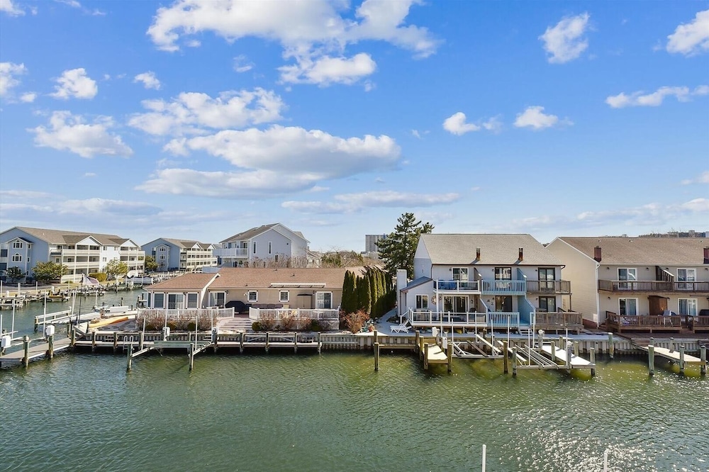 Harbour Bay 23